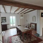 Maison De Chez La Prade בית נופש