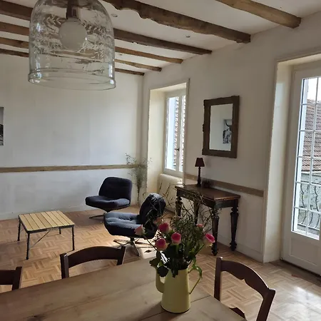 Maison De Chez La Prade 펜션